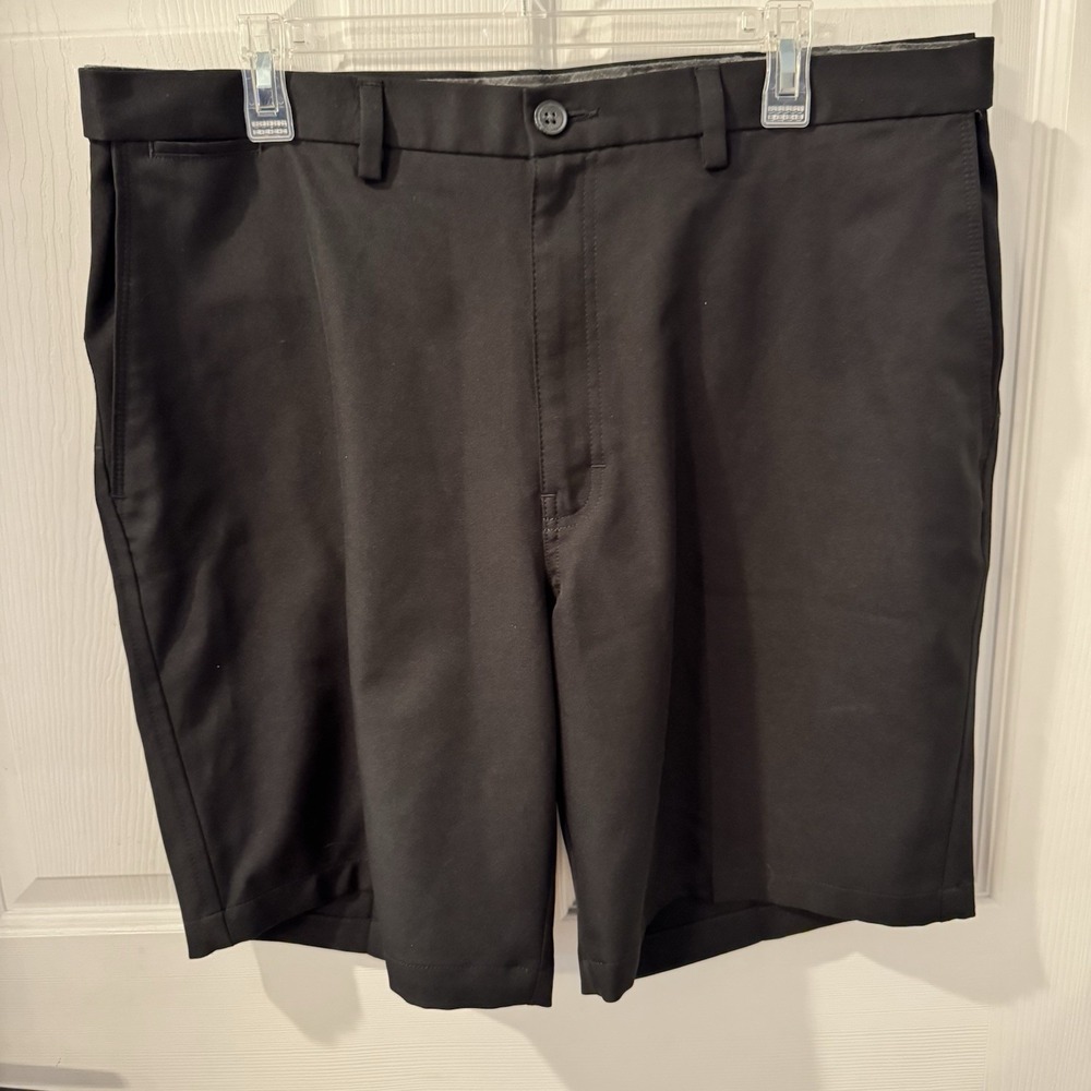Haggar Mens Cool 18 Pro Shorts Black Button Closure Size 38 Comfort Grip Waist